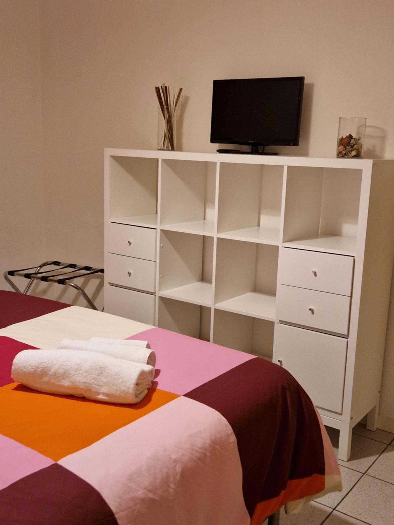 Casa Bebe - Adiacenze Policlinico E Universita' Modena Exteriör bild